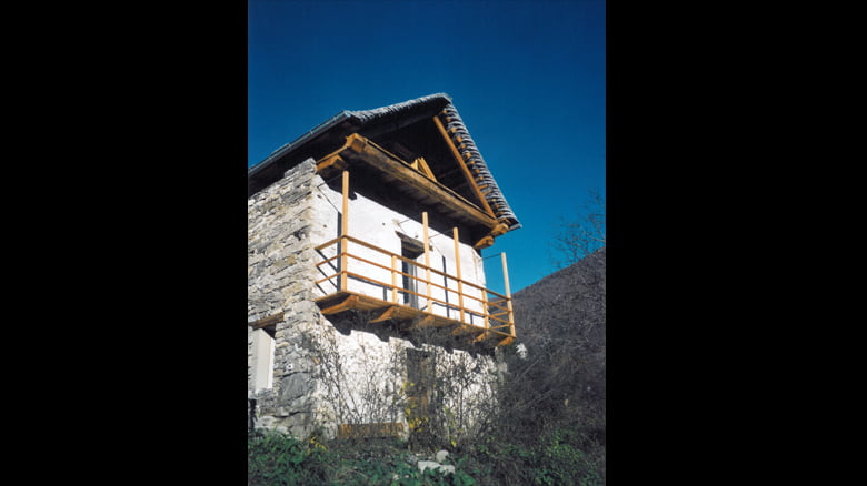 Ristrutturazione casa unifamiliare loco onsernone ticino